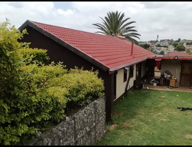 3 BEDROOM HOUSE FOR SALE IN LINDHAVEN